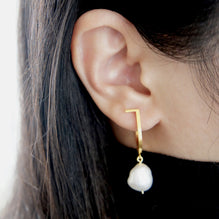 HSU Gold hoop sterling silver earring Freshwater Pearl (DC19)