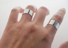 Drawing A Circle sterling silver single tourmaline wide ring (DCG)(W)