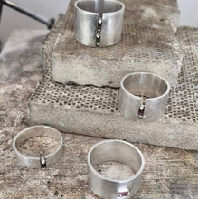 Drawing A Circle sterling silver single tourmaline wide ring (DCG)(W)