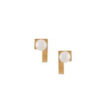 HSU square curve sterling silver single pearl gold earring  (UL19)