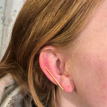 Perspective Long Earring / Gold (UL)